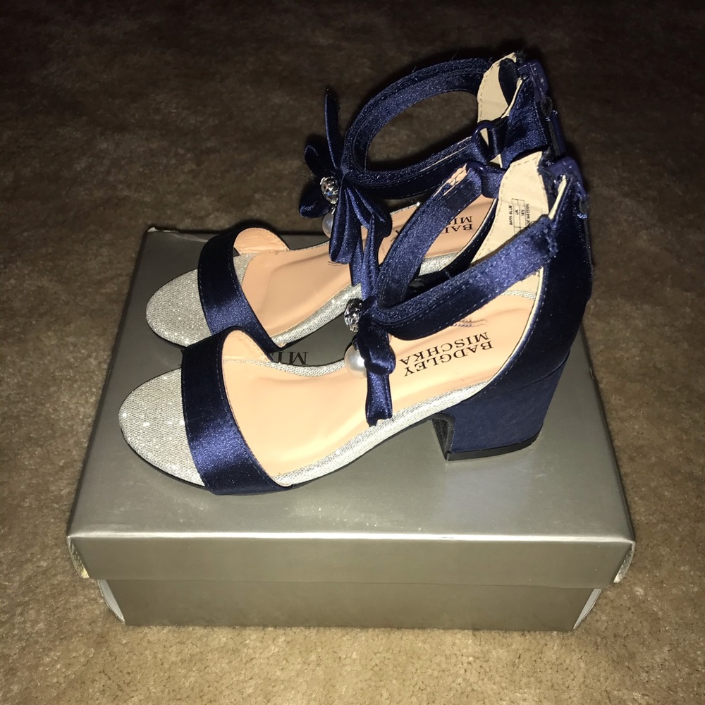 Dressy Sandals - Picture 2 of 4